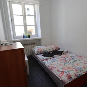 https://fantastic-apartments-room-k1.warsawhotelspoland.com